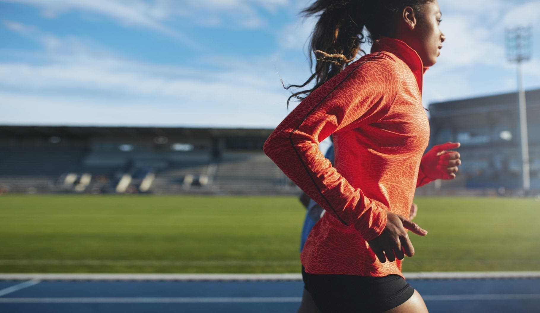 Спортсмен способен. Дорожка для бега вид сбоку. Education Innovation Sports. Athlete Training fatigue.