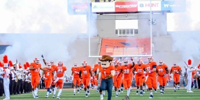 UTEP Football Scores High Marks in the Classroom