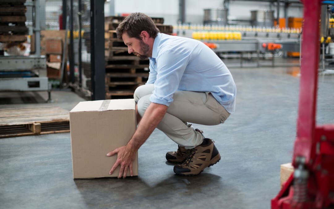 Protect Your Back: Correct Manual Lifting Technique